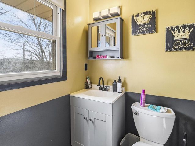 4436 S 90th STREET, Greenfield, WI 53228