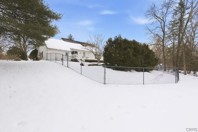 7 Trelign Drive, Cicero, NY 13212