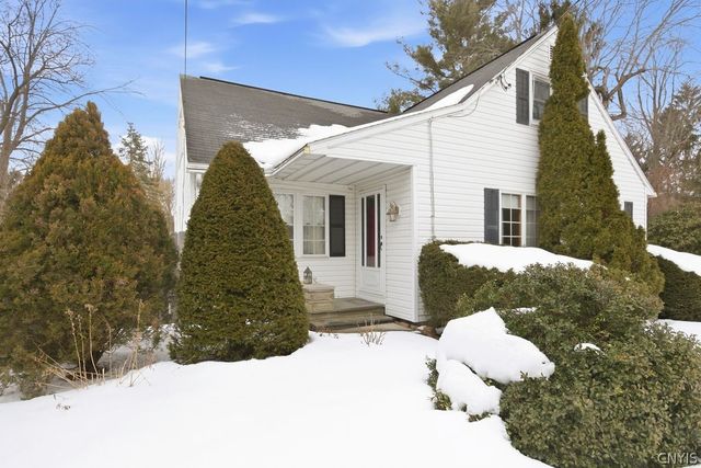 7 Trelign Drive, Cicero, NY 13212