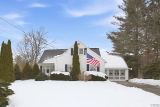 7 Trelign Drive, Cicero, NY 13212