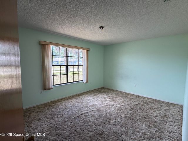 618 Americana Boulevard NE, Palm Bay, FL 32907