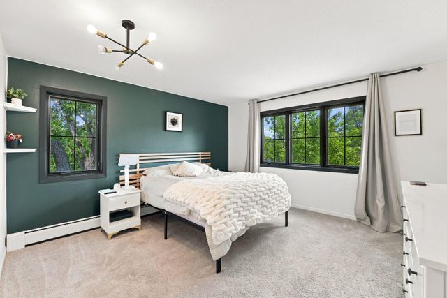 4370 Brookside Court 302, Edina, MN 55436
