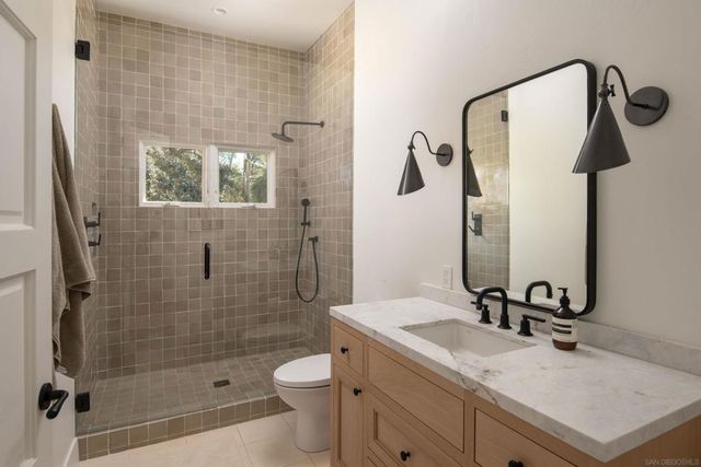 18044 Loma Alegre, Rancho Santa Fe, CA 92067
