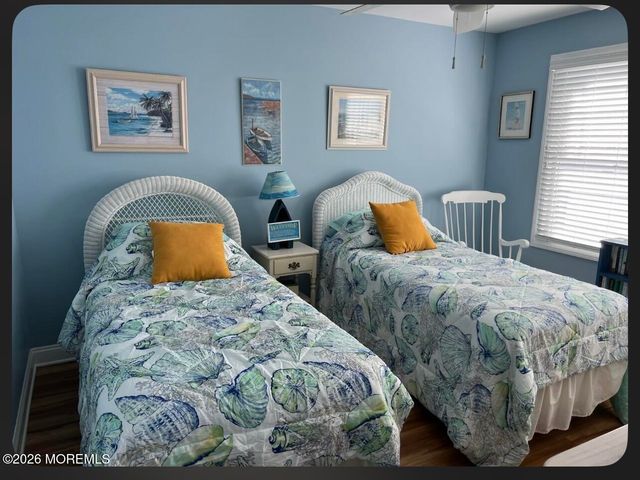 17 2nd Avenue 2, Seaside Heights, NJ 08751