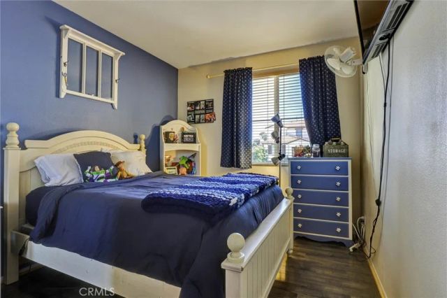 27727 Hollyoak Way, Menifee, CA 92585