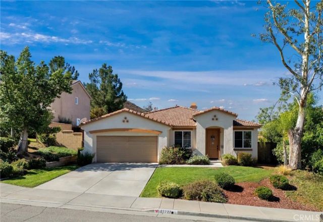 27727 Hollyoak Way, Menifee, CA 92585