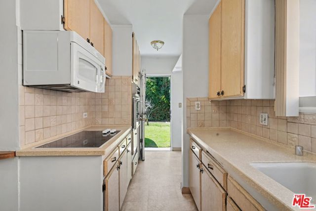 2801 Coolidge Avenue, Los Angeles, CA 90064