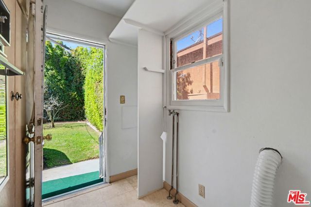 2801 Coolidge Avenue, Los Angeles, CA 90064