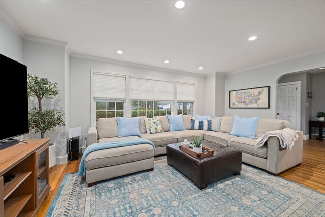 30 Mallard Dr, Sharon, MA 02067