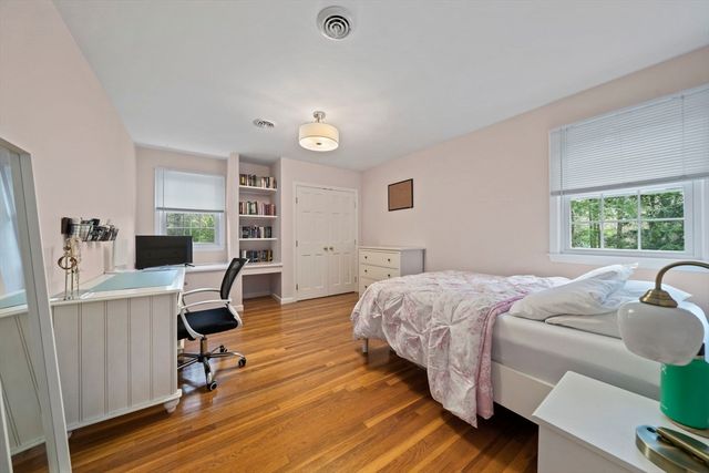 30 Mallard Dr, Sharon, MA 02067