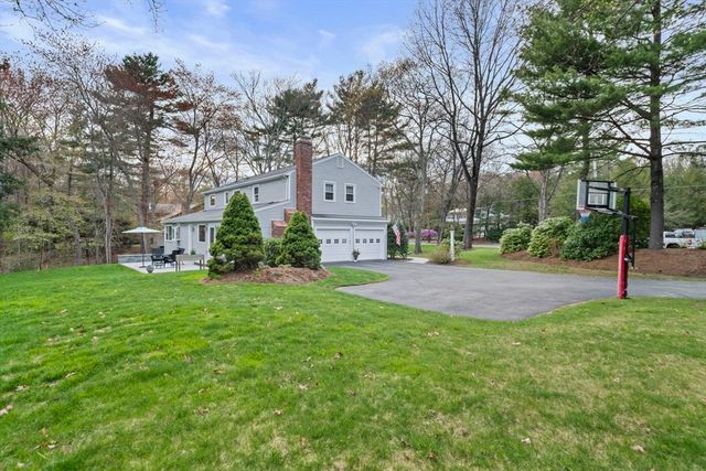 30 Mallard Dr, Sharon, MA 02067