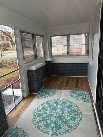 356 S Cornell Circle, Fort Wayne, IN 46807