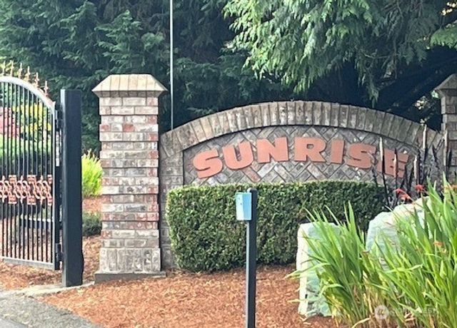 12312 9th Street E, Edgewood, WA 98372