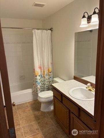 12312 9th Street E, Edgewood, WA 98372