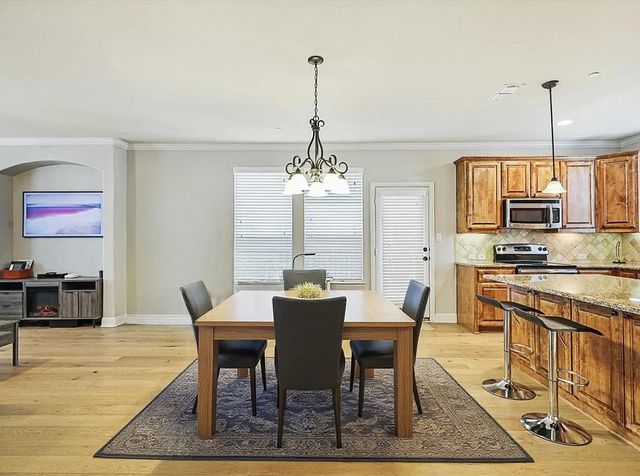 2500 Rockbrook Drive 81, Lewisville, TX 75067