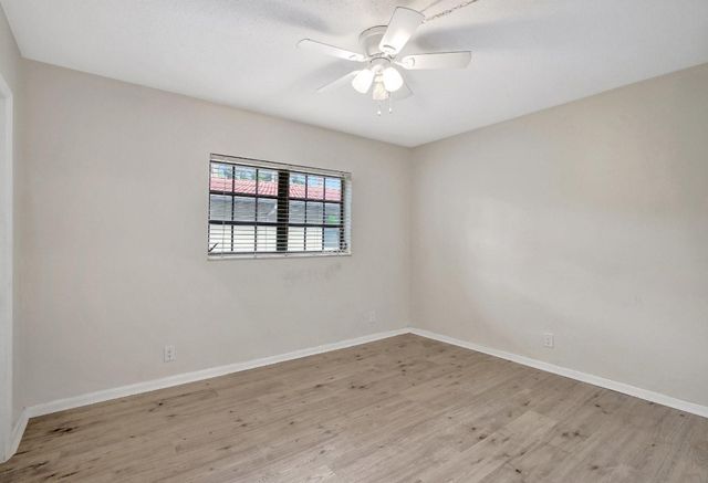 917 NE 16th Avenue 7, Fort Lauderdale, FL 33304