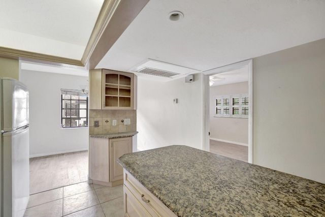 917 NE 16th Avenue 7, Fort Lauderdale, FL 33304