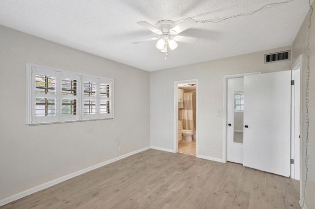 917 NE 16th Avenue 7, Fort Lauderdale, FL 33304