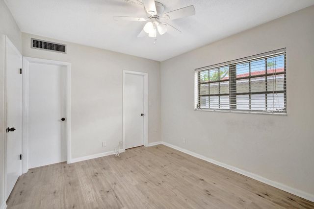 917 NE 16th Avenue 7, Fort Lauderdale, FL 33304