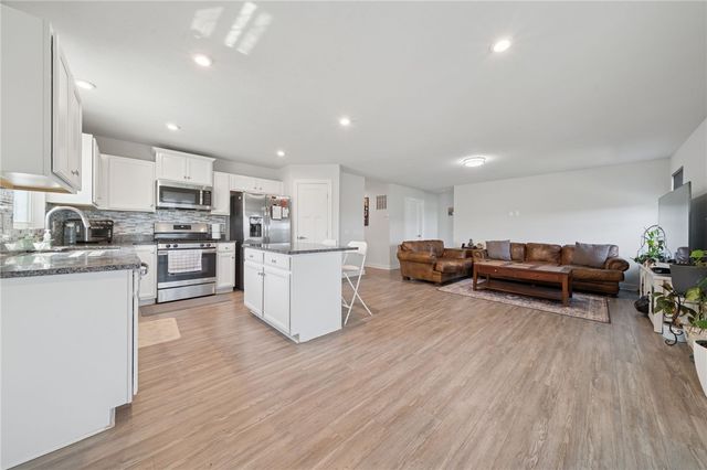 208 Sarazen Drive, Monroeville, PA 15146