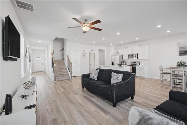 325 Heavenly Hollow Place, Mcdonough, GA 30253