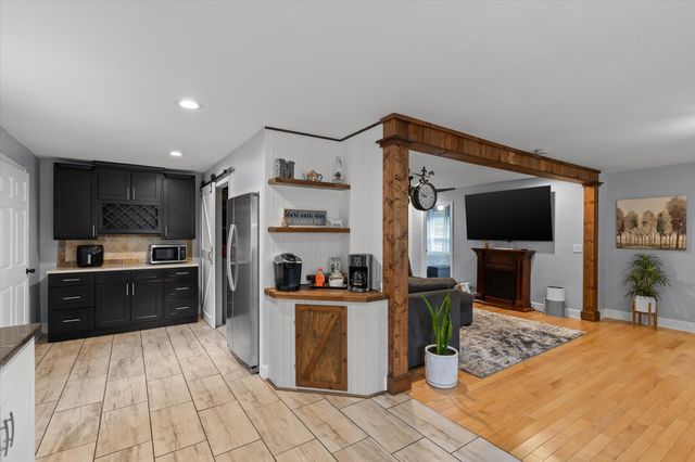 1504 Hotwater Road, Soddy Daisy, TN 37379