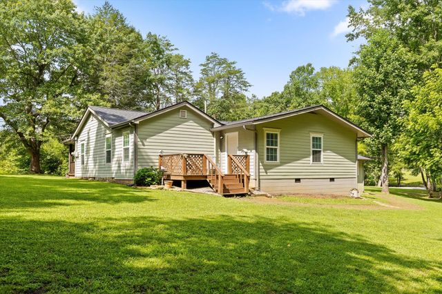 1504 Hotwater Road, Soddy Daisy, TN 37379