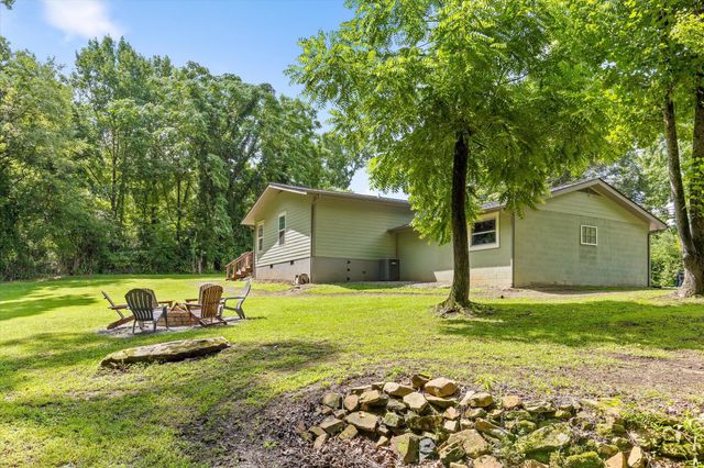 1504 Hotwater Road, Soddy Daisy, TN 37379