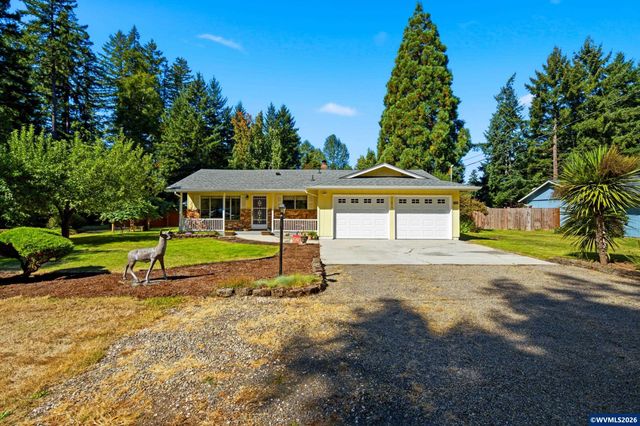 45890 River Loop Rd, Lyons, OR 97358