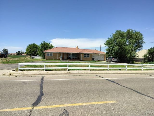 2239 County Farm Rd, Pueblo, CO 81006