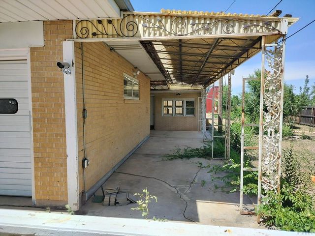 2239 County Farm Rd, Pueblo, CO 81006