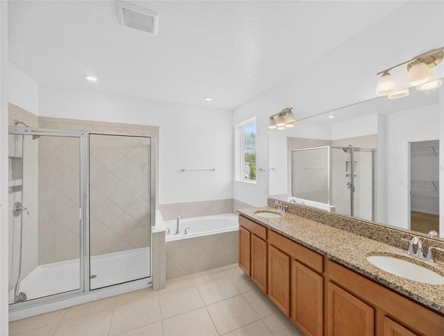 2556 LEYLAND CYPRESS LANE, Sanford, FL 32773