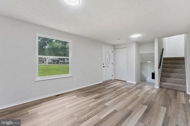 11616 RUTHERFORD DR, Fredericksburg, VA 22407