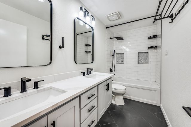 3805 Brookhaven Circle, Fort Worth, TX 76109