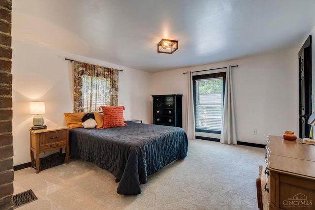 680 Old State Route 32, Batavia, OH 45103