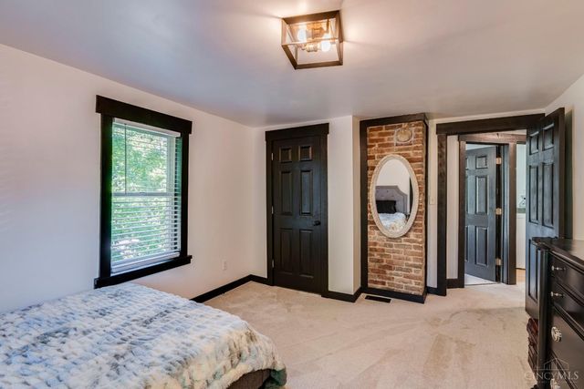 680 Old State Route 32, Batavia, OH 45103
