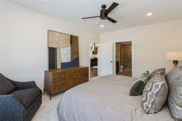 1953 SE 1st Avenue 301, Cedar Rapids, IA 52403