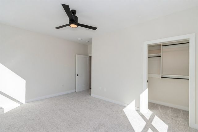 1953 SE 1st Avenue 301, Cedar Rapids, IA 52403