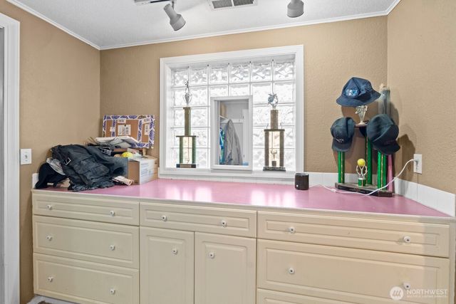 4708 Delta Lane SE, Tumwater, WA 98501