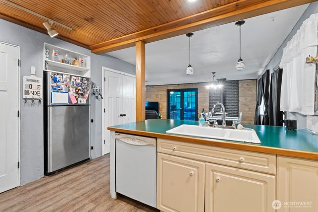 4708 Delta Lane SE, Tumwater, WA 98501