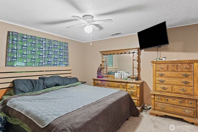 4708 Delta Lane SE, Tumwater, WA 98501