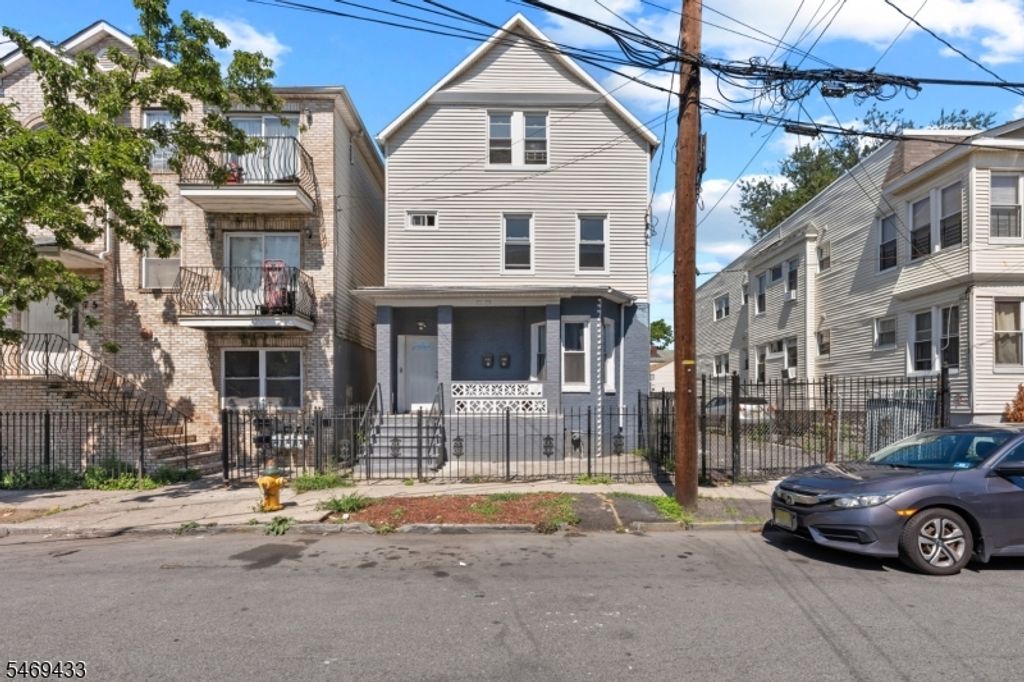 71 Schley St, Newark City, NJ 07112 — photo 2