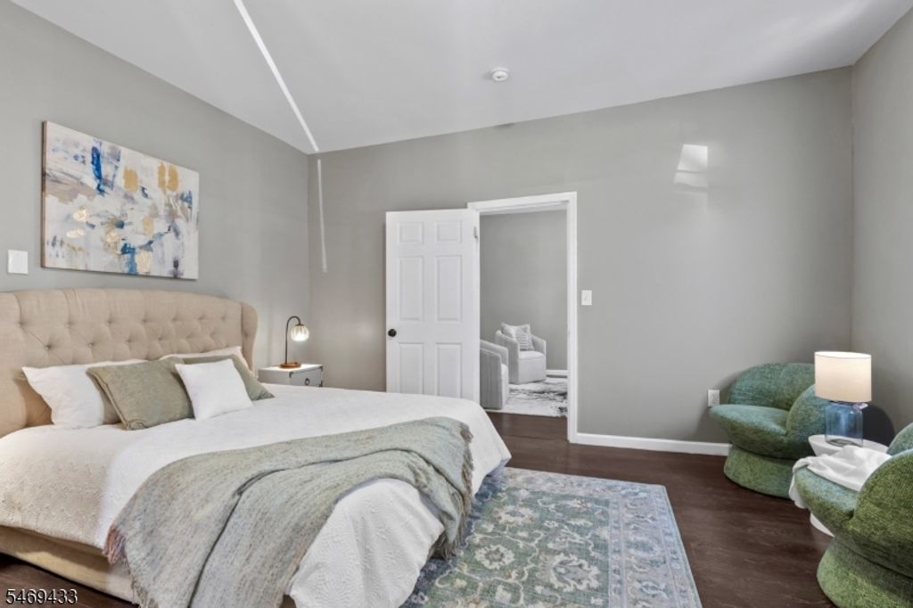 71 Schley St, Newark City, NJ 07112 — photo 4