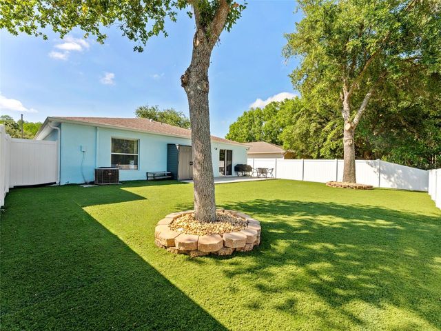 2101 HARCOURT PLACE, Odessa, FL 33556