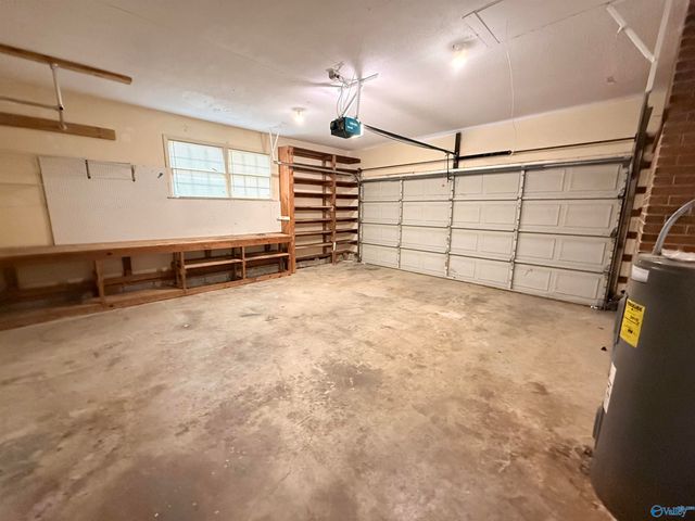 11314 Woodcrest Drive, Huntsville, AL 35803