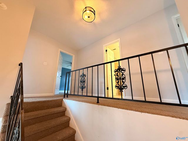 11314 Woodcrest Drive, Huntsville, AL 35803