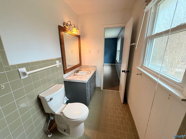 11314 Woodcrest Drive, Huntsville, AL 35803