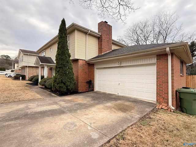 11314 Woodcrest Drive, Huntsville, AL 35803