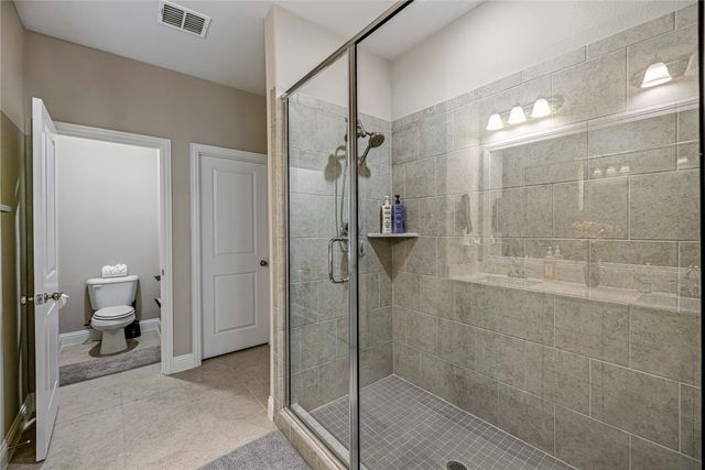 1451 Perrin Lane, Farmers Branch, TX 75234