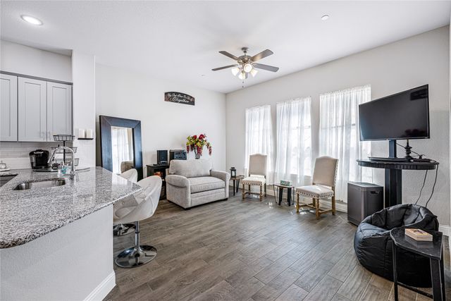 1451 Perrin Lane, Farmers Branch, TX 75234
